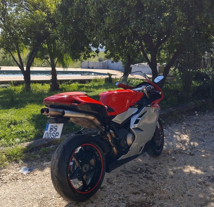 MV Agusta F4 1000 1ª serie