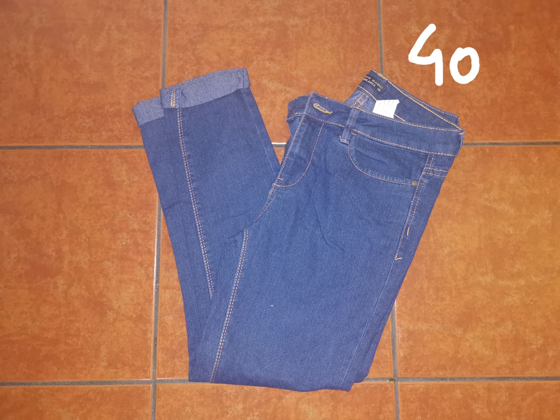 Vendo Calças/Jeans Senhora Vários Tamanhos