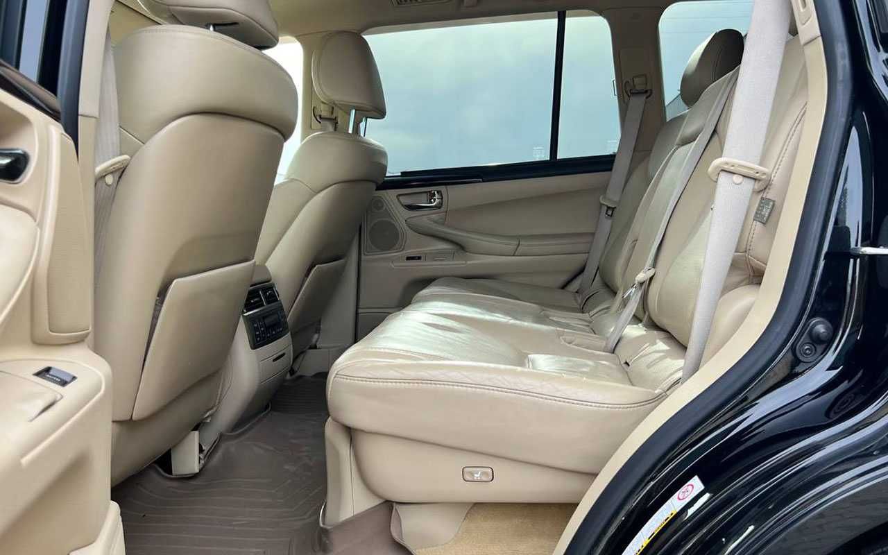 Lexus LX 570 2010