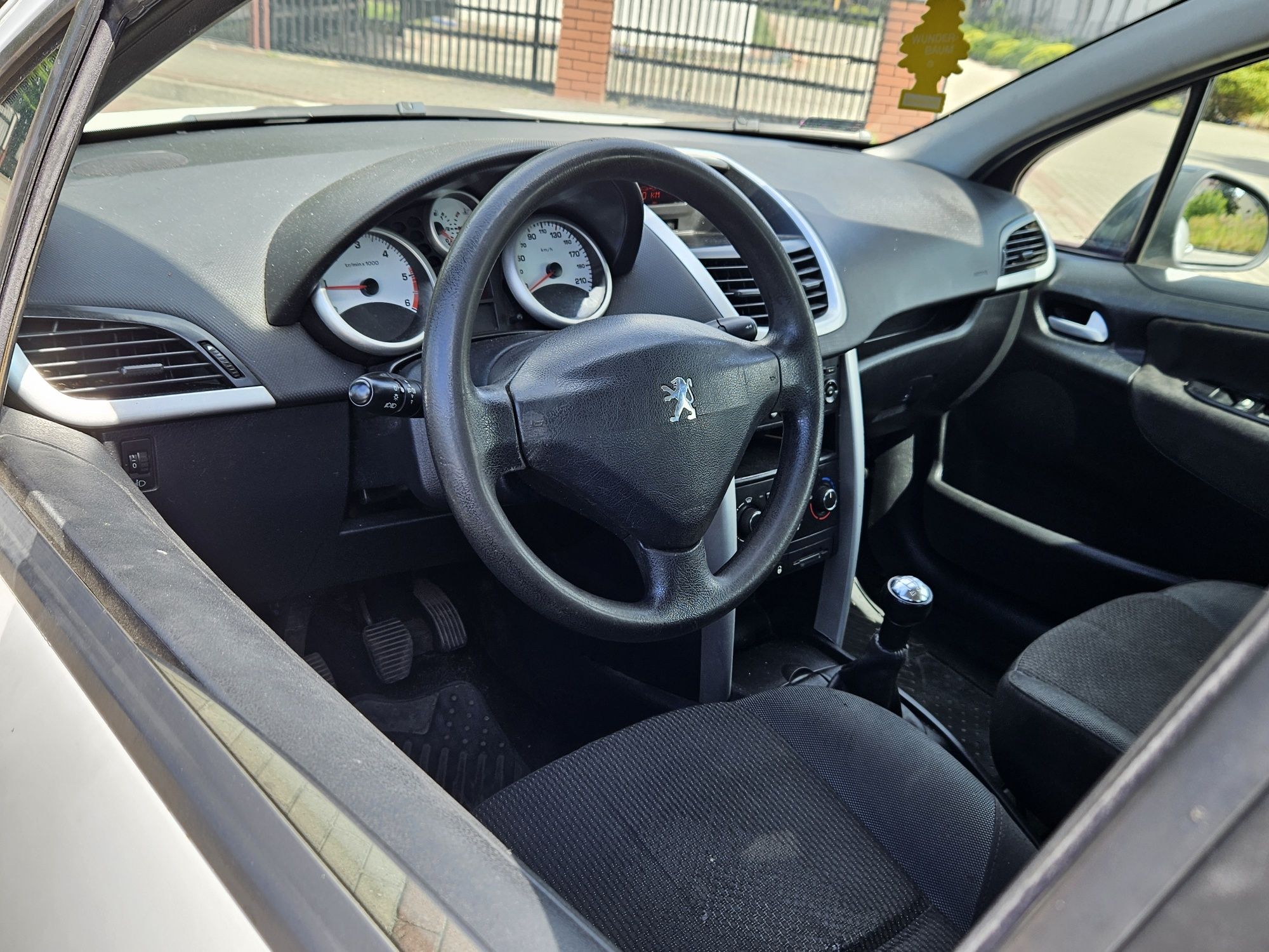 Peugeot 207 1.4 HDi 2009r.