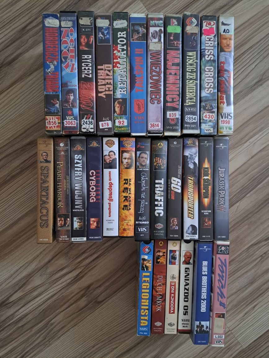 Filmy VHS (kasety wideo)