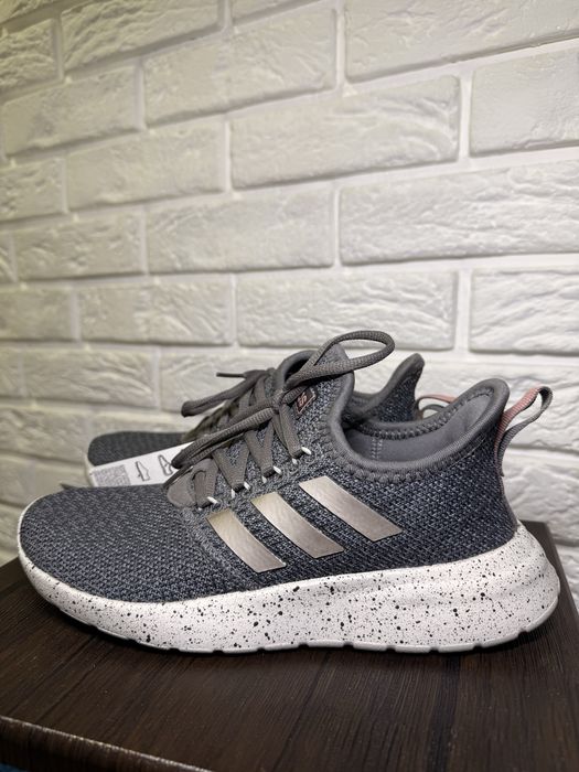 Кросівки Adidas 36