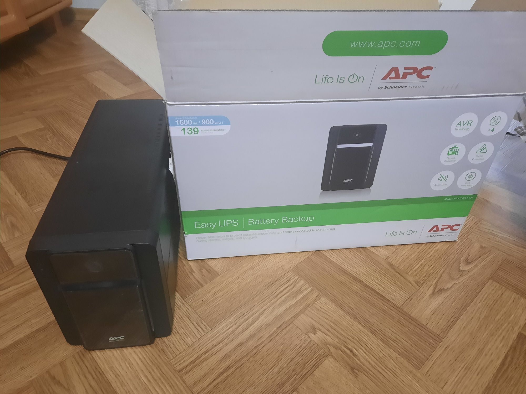 ДБЖ APC Easy UPS 1600VA Schuko (BVX1600LI-GR)