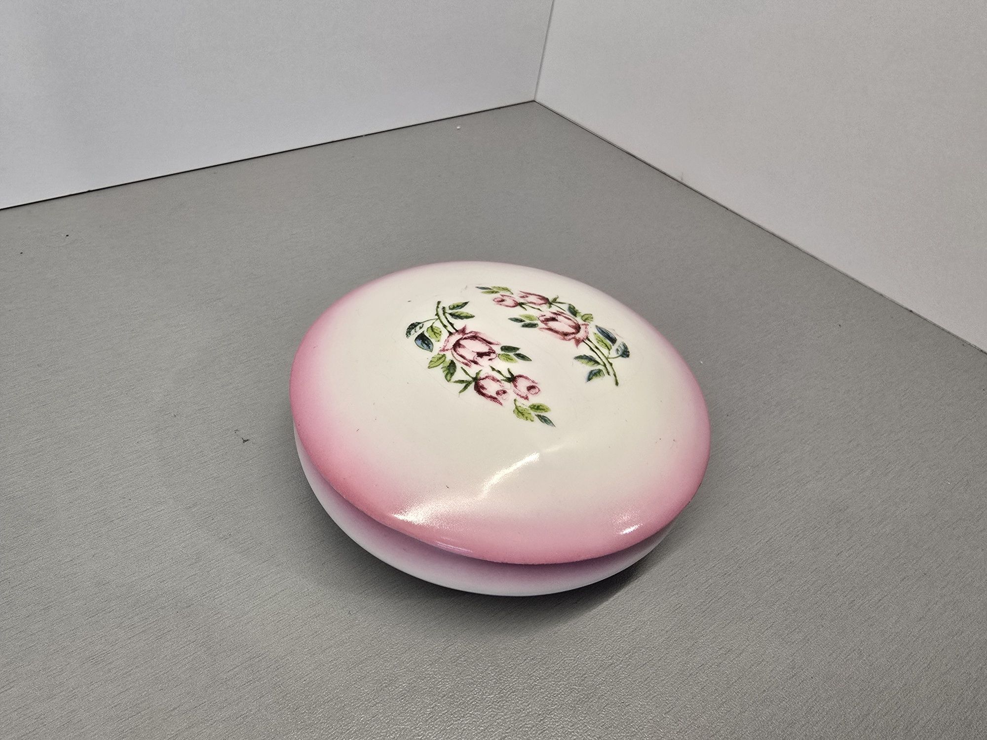 Ćmielów porcelana puzderko szkatułka