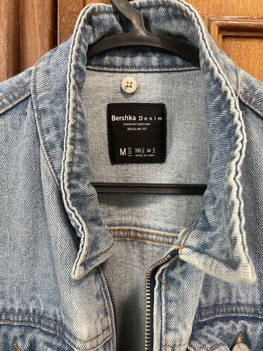 Casaco Bershka tamanho M