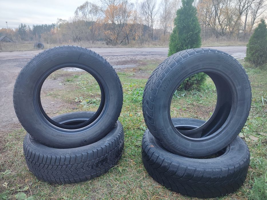 Продам б/у резину