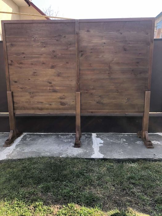 Фотозона з дерева