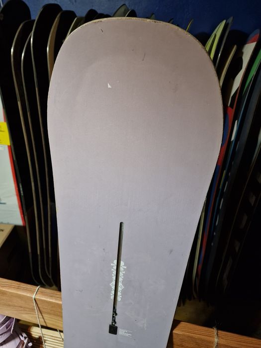 Deska snowboardowa Burton Yeasayer 148 cm snowboard
