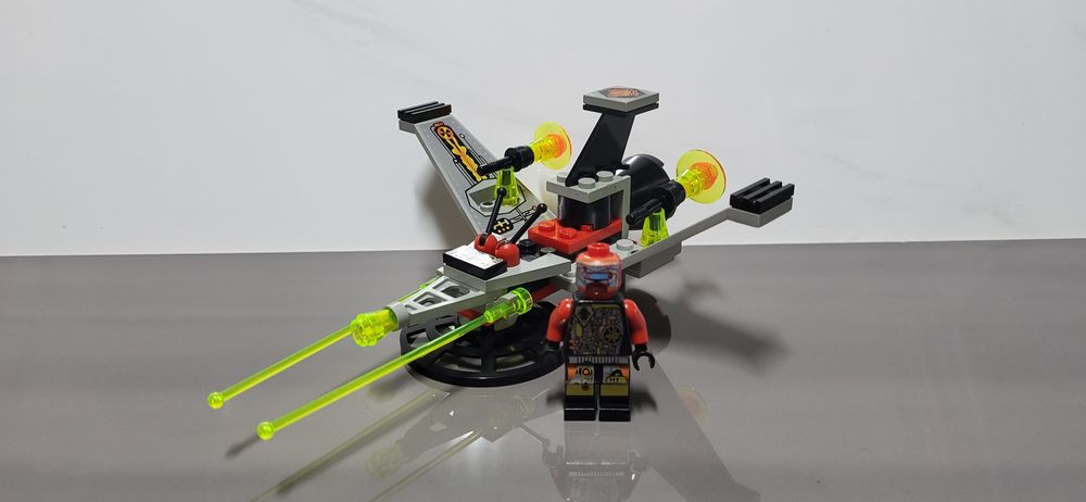 Lego Space 6836 V- Wing Fighter 100% kompletne