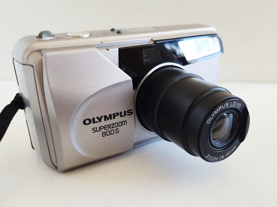 Olympus superzoom 800 S AF