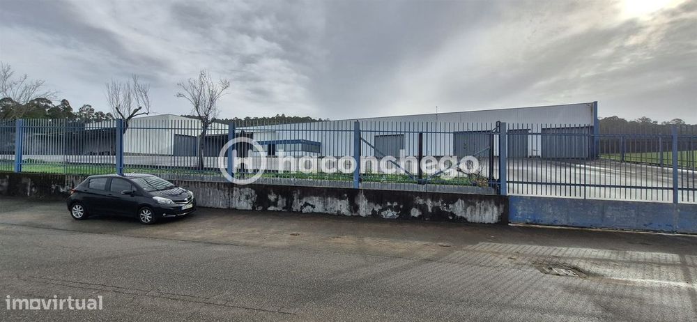 Armazém Industrial em Chorente, Barcelos