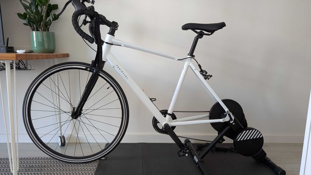 Conjunto Bicicleta de Estrada + Rolo de Treino Zwift