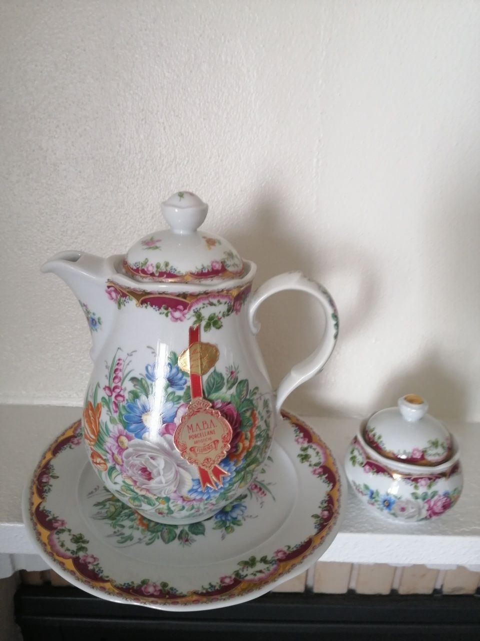 Cafeteira com prato + açucareiro porcelana Limoges