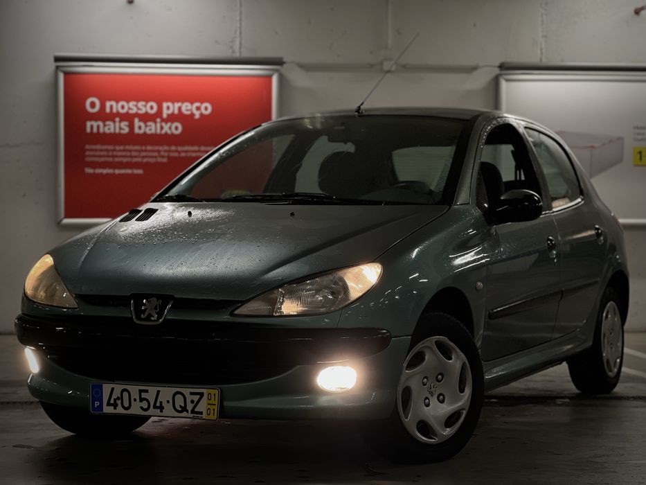 Peugeot 206 1.1 - 01