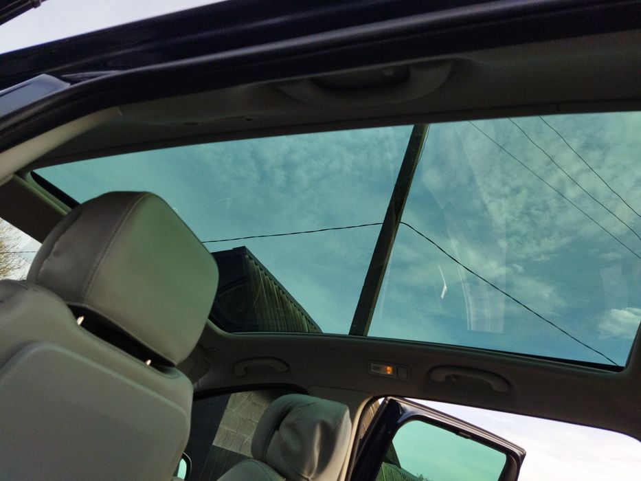 Продам авто Пежо 5008