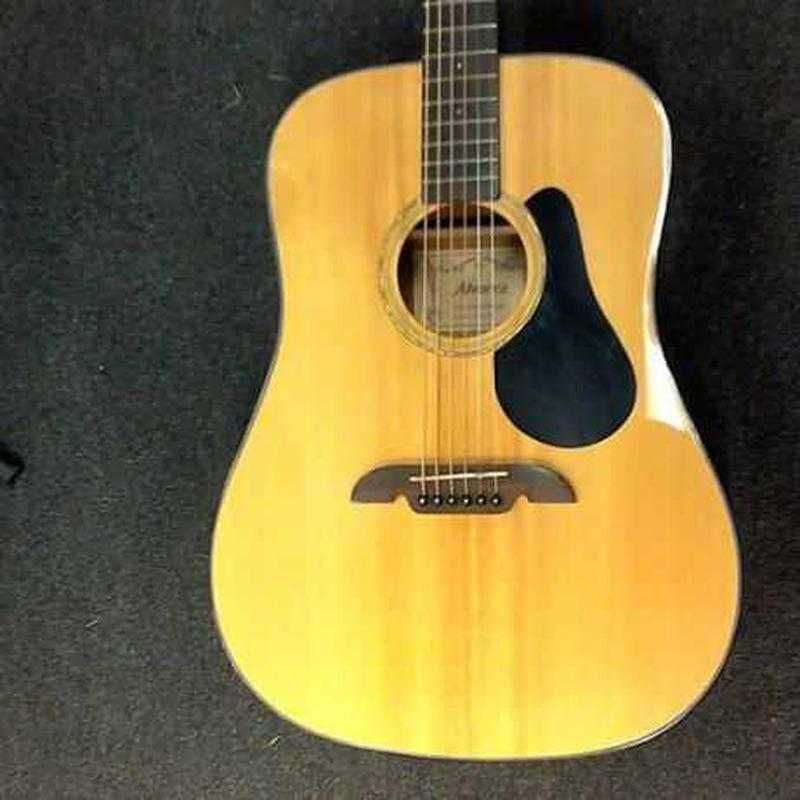 Акустическая гитара Alvarez RD20S Acoustic Guitar