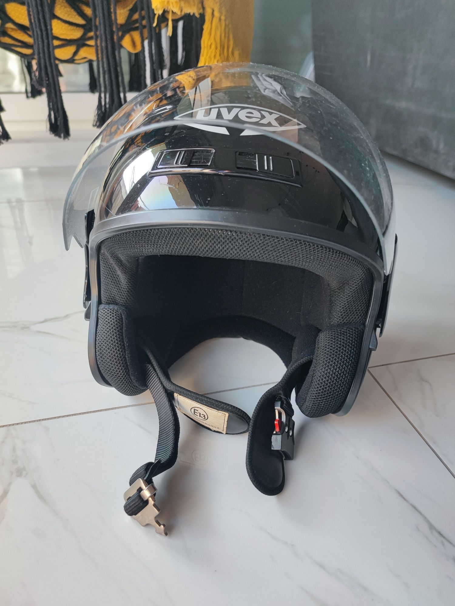 Kask UVEX JET100 size M na motor motocykl chopper mało używany