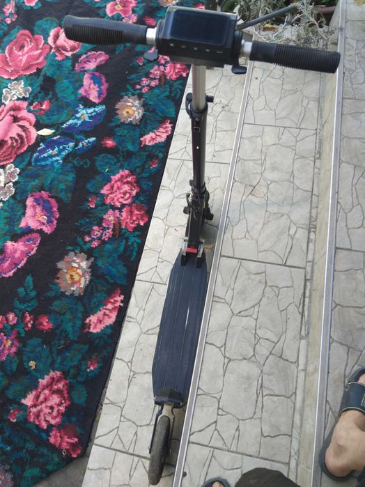 електросамокат куго3