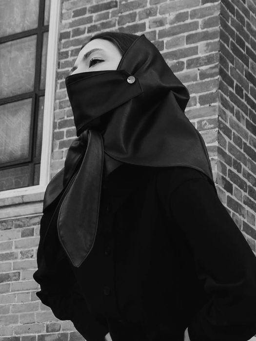 Шапка, Каптур Шкіряна