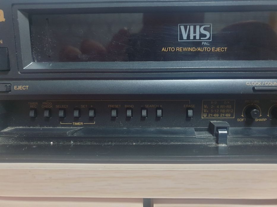 Видеомагнитофон Funai V-3EE