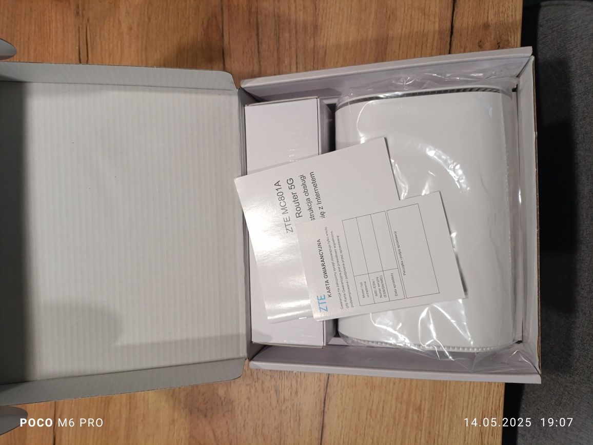 Router 5G ZTE MC801A