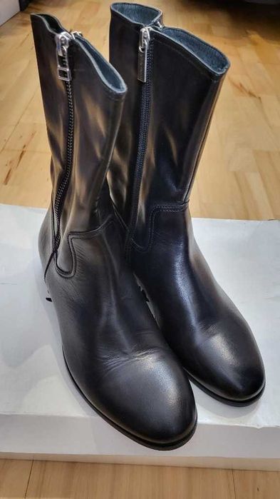 Botki/niskie kozaczki Gino Rossi, nowe, 40