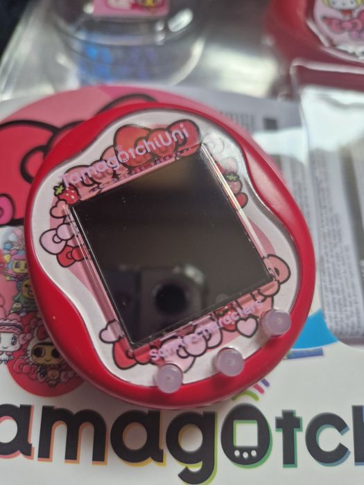 Oryginalne Tamagotchi Uni Sanrio Characters + 5 DLC