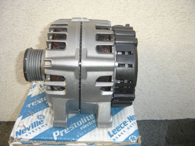 Alternator Citroen Berlingo C4 C5 C8 Peugot Partner Expert 307 407 HDi