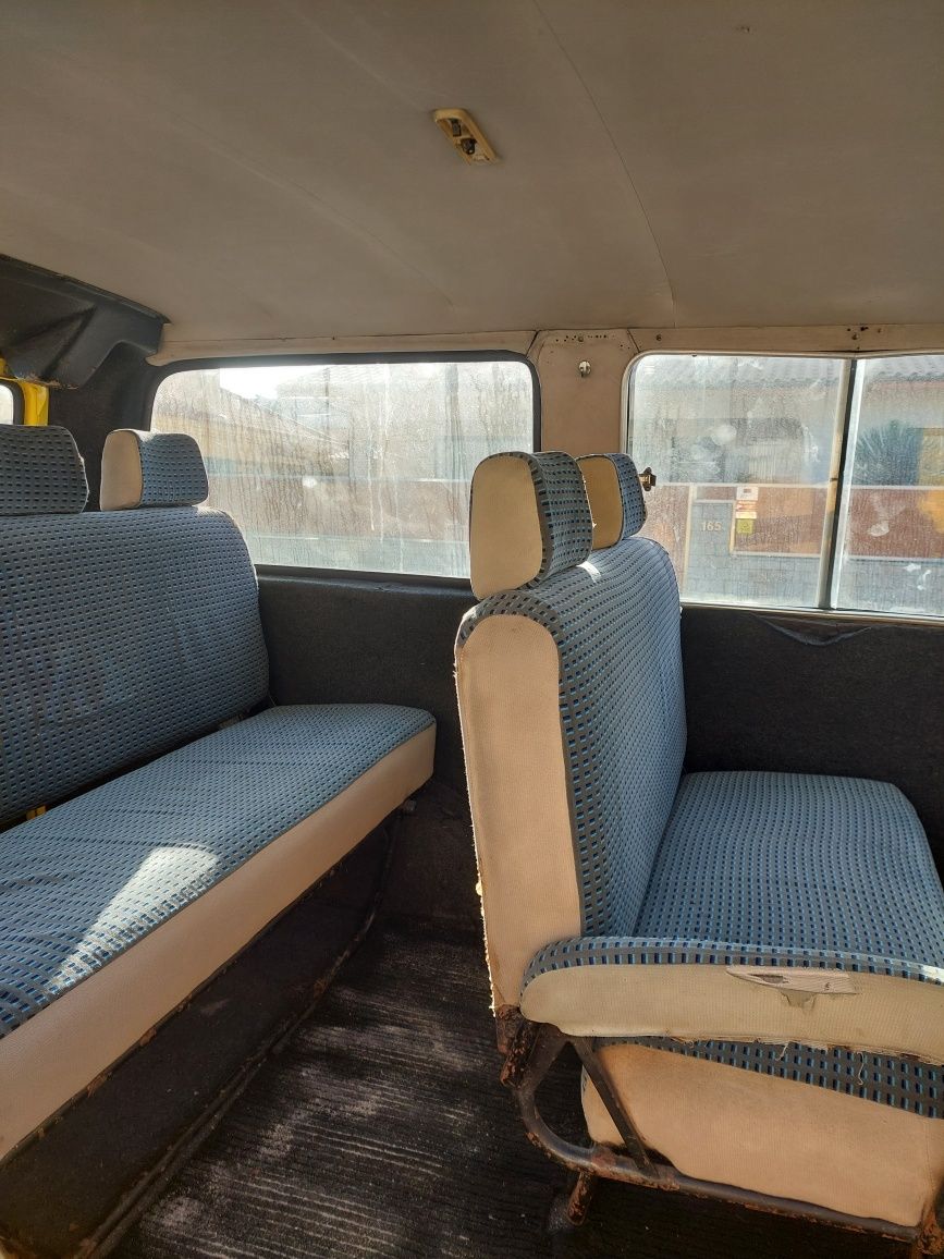 Ford transit 120 van 1981, 9 lugares