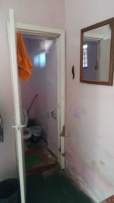 Нежитлове приміщення 21,2 м2, Мукачево, площа Кирила і Мефодія 17