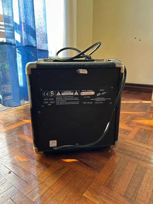 Amplificador Fender Squier SP-10 (10W) - Usado