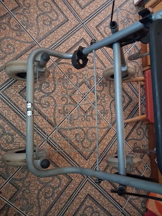 Chodzik mobilny balkonik