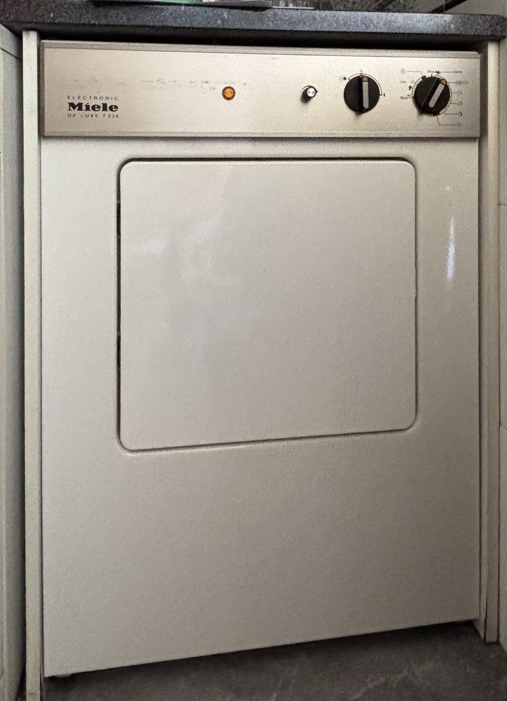 Maquina de secar roupa Miele