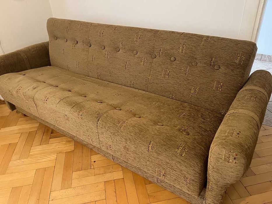 Oddam za darmo kanapę plus dwa fotele
