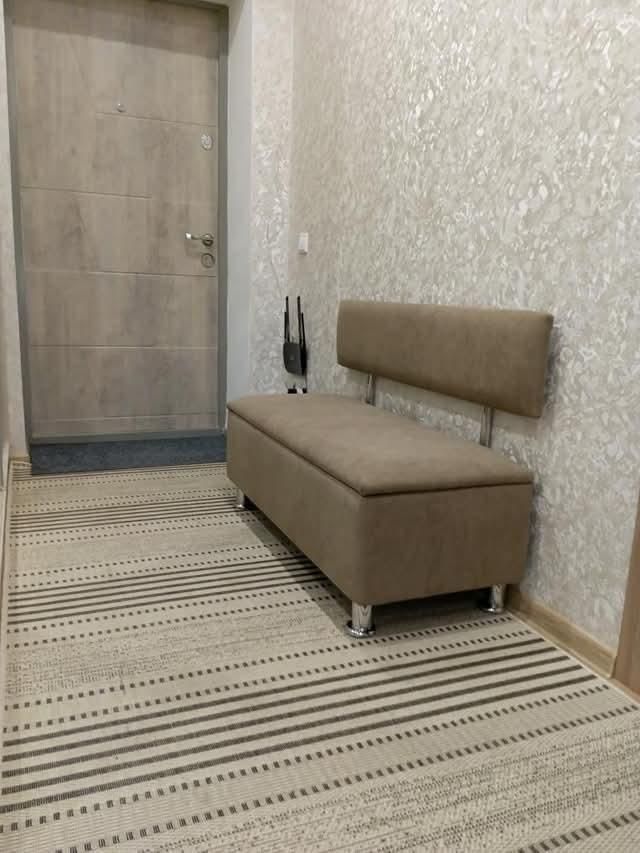 Від 1340 грн. Диван в офіс, салон краси, для дому, навчальний заклад,