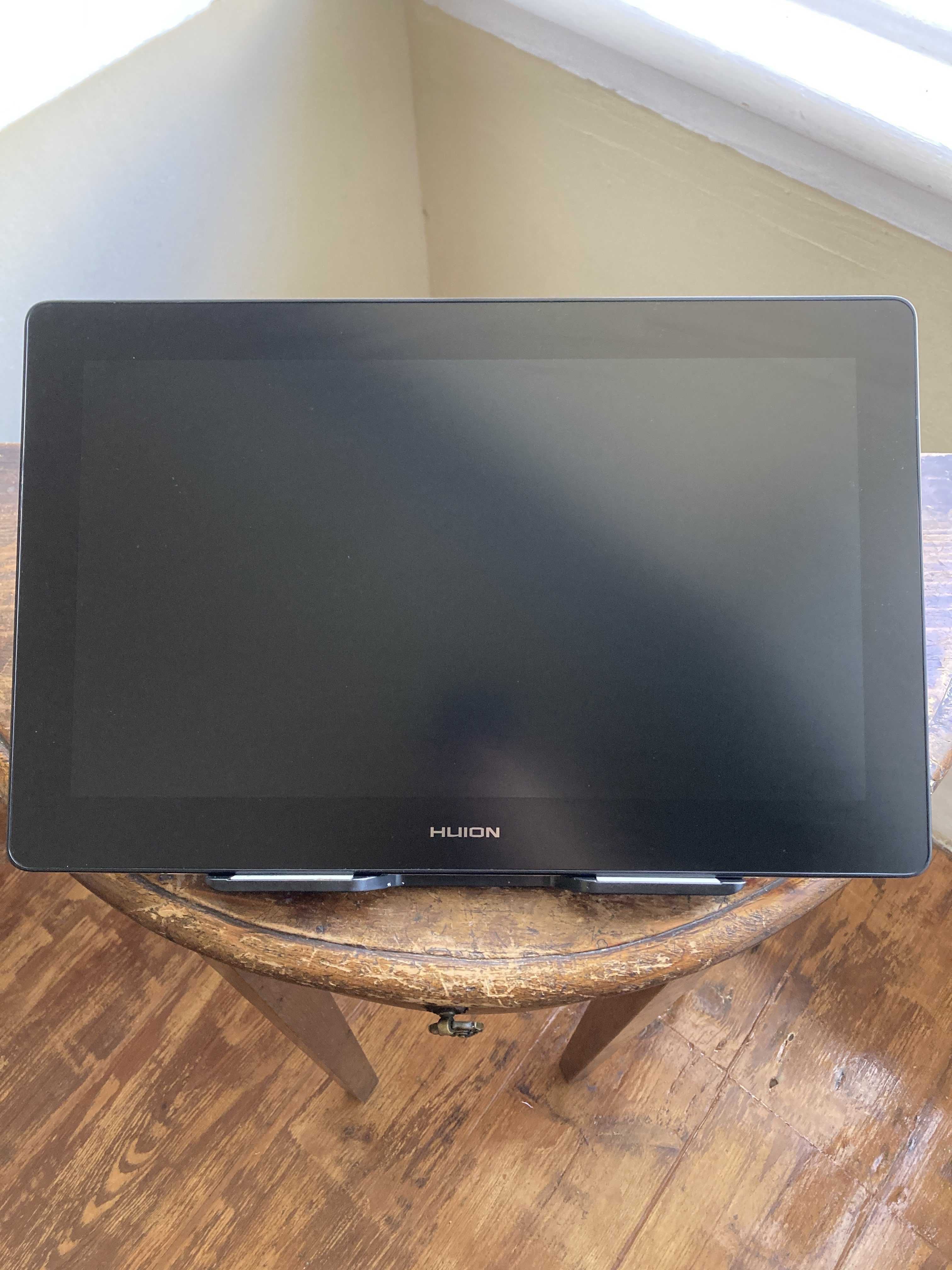 Tablet Huion kamvas pro 16 4k huion gt1561