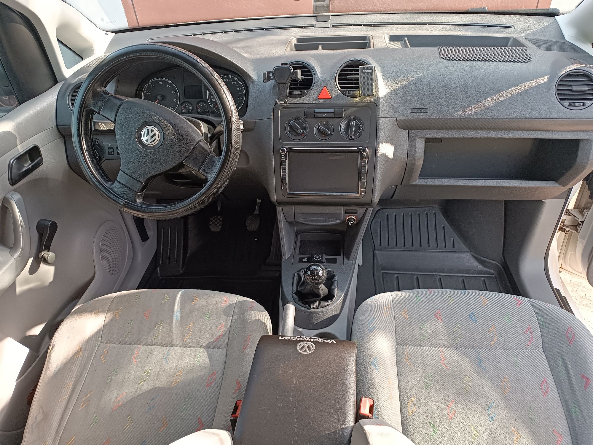 Продам VOLKSWAGEN CADDY 2.0 Газ/ бензин