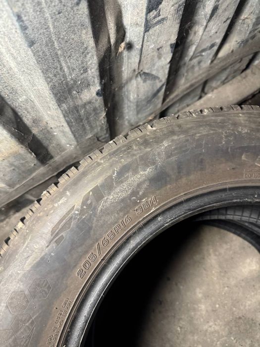 205/65/16 2024года Falken пара зимниз шин