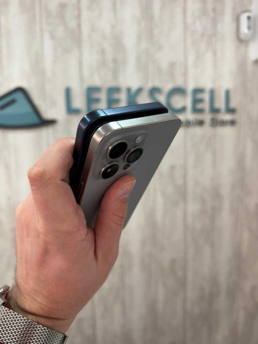 IPHONE 15 PRO MAX - 256GB - 24 meses de garantia