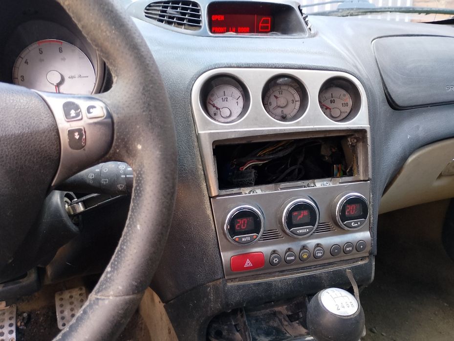 Продам Alfa Romeo Crosswagon 4×4 по запчастинах