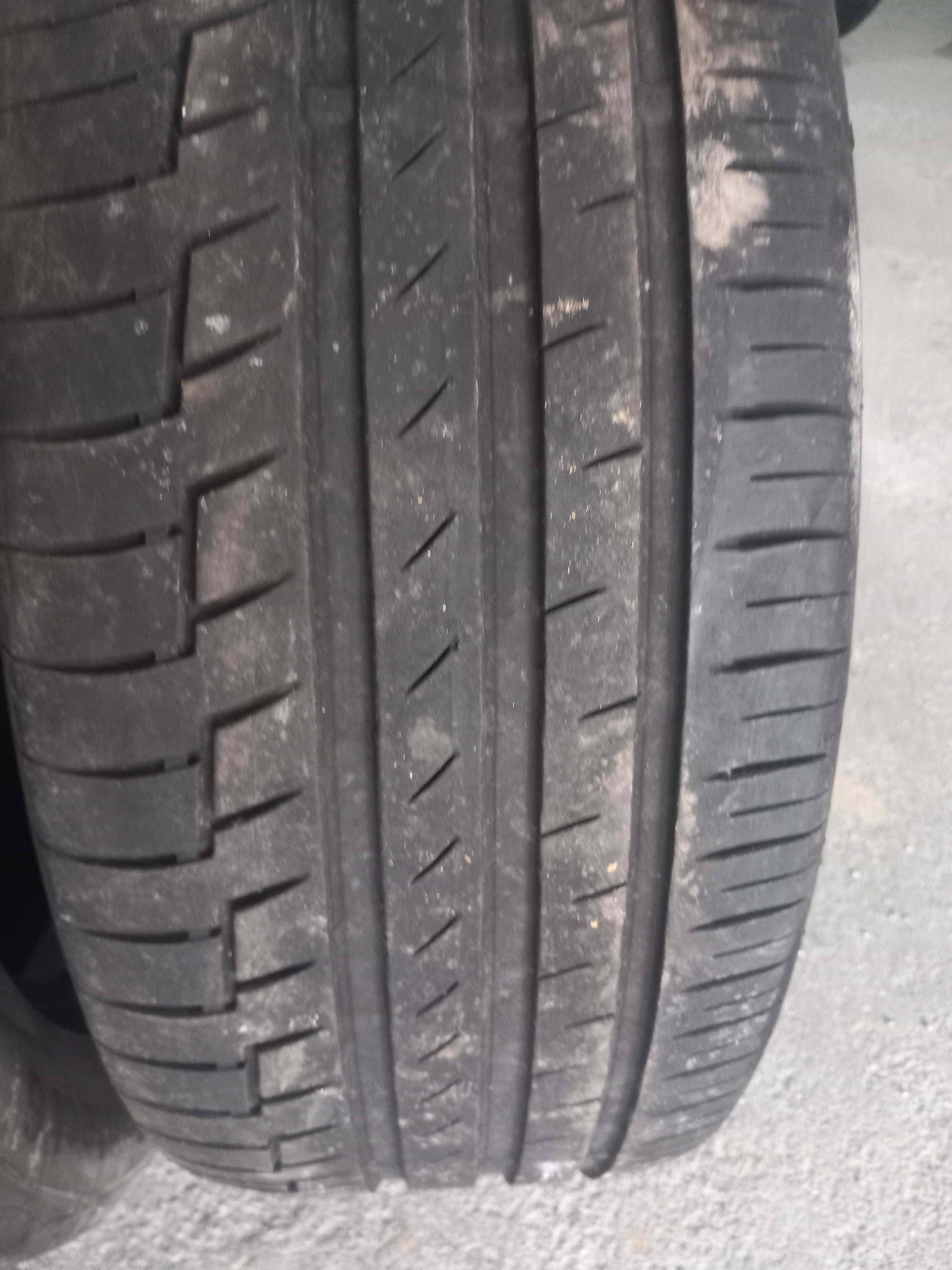 2 pneus 245/50R19 Continental