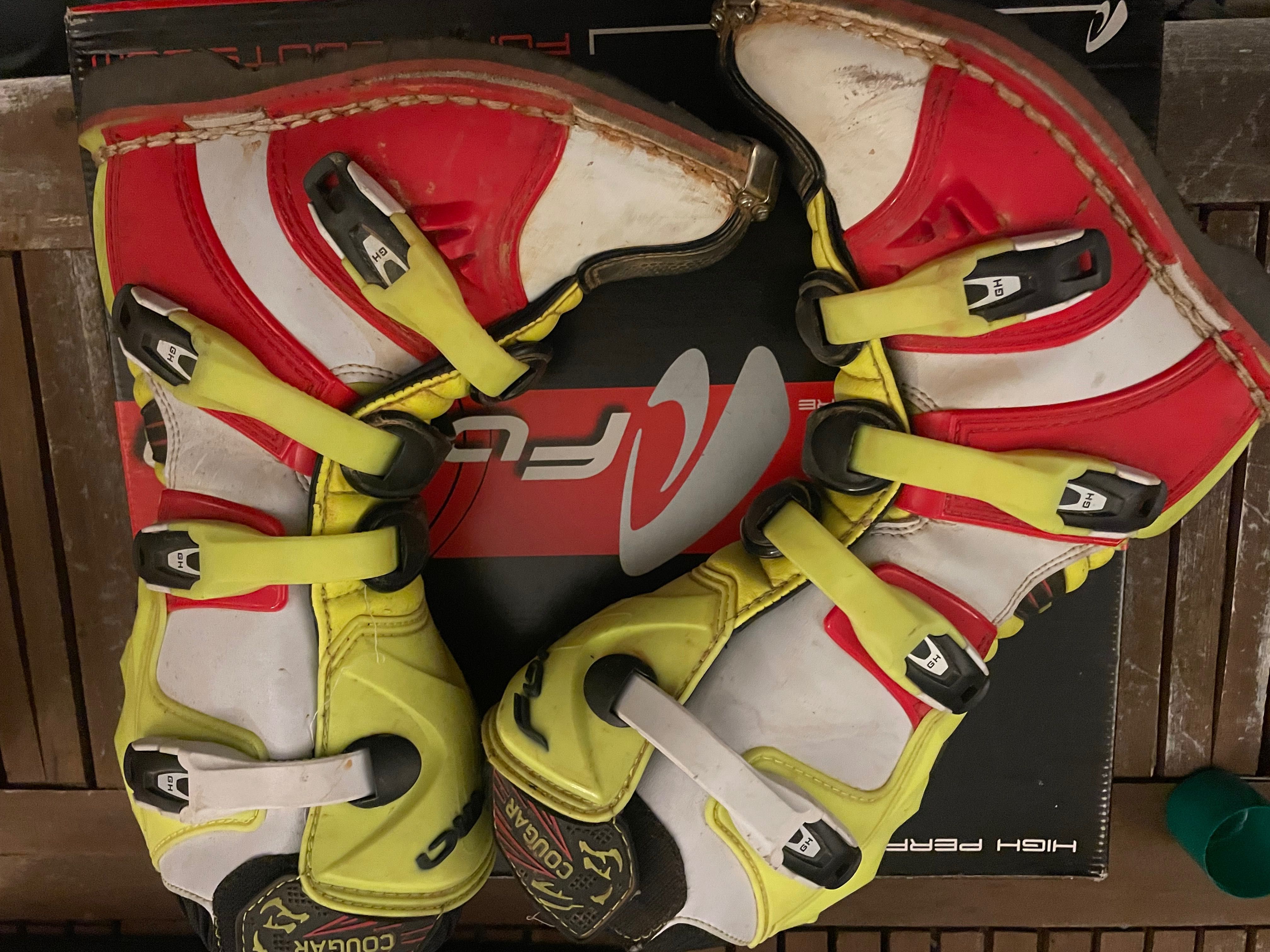 Botas motocross criança tamanho 34