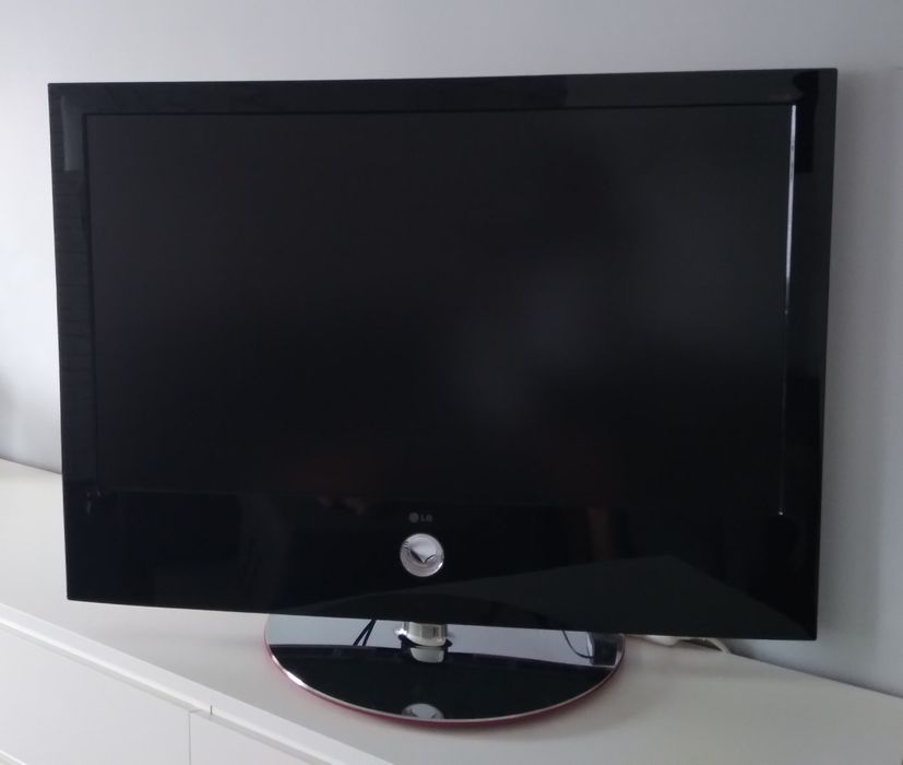 Telewizor LG  LCD 42 cale