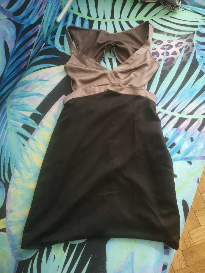 Popielata metaliczna elegancka minimalistyczna sukienka wycięte plecy