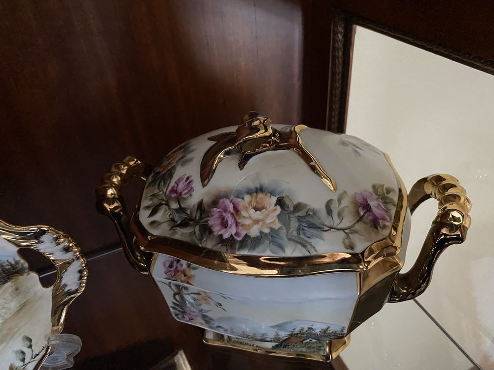 Conjunto de porcelada pintada à mão