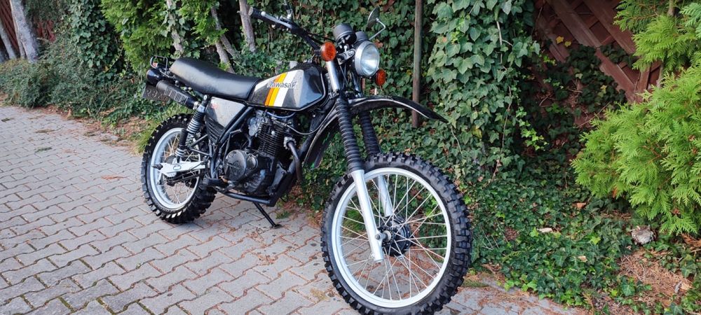 Kawasaki  KL250A Klasyk Scrambler Kick Starter