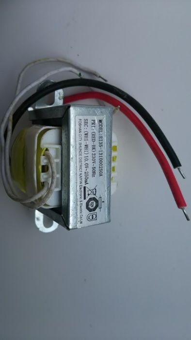 Трансформатор 230V 10V 250mA EI35