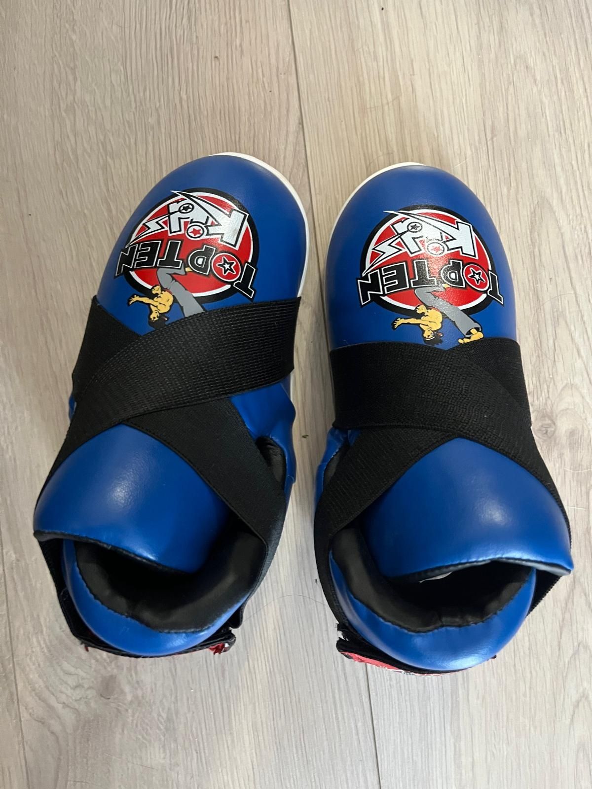 Ochaniacze do stóp do taekwondo, nowe,