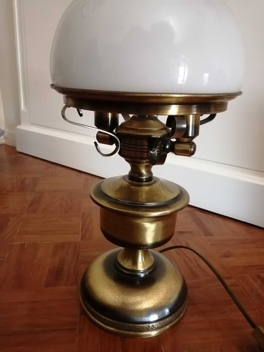 Candeeiro de Mesa