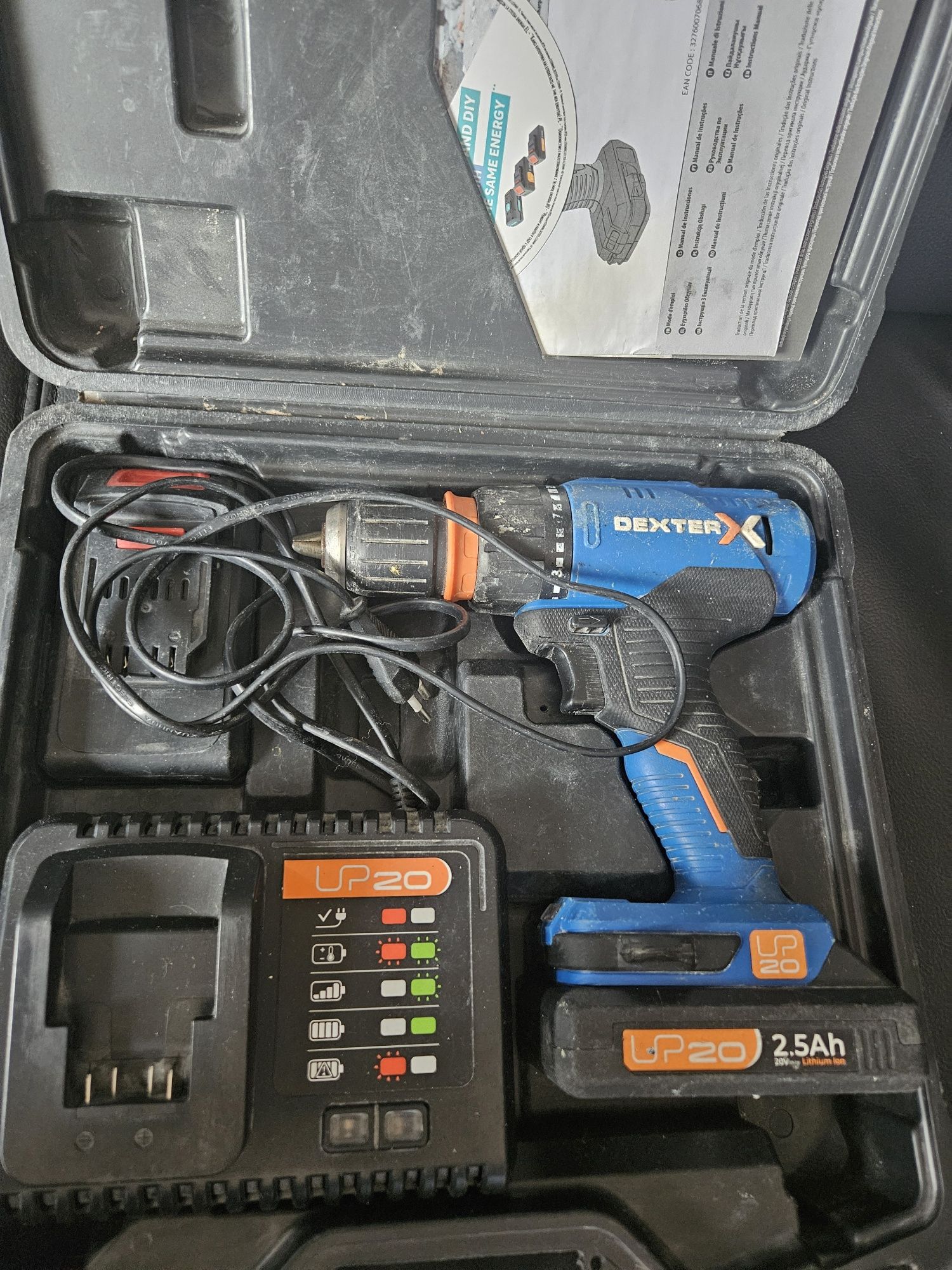 Wkrętarka akumulatorowa DEXTER 20VSD2-35RCA